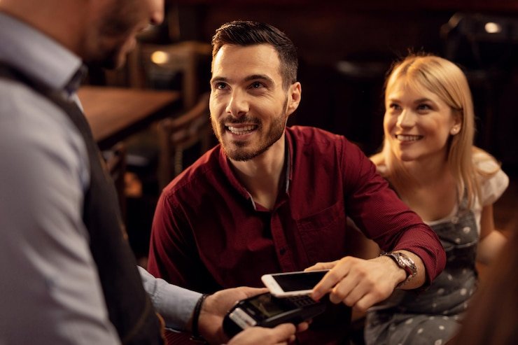 Pengguna memilih voucher eksklusif di platform petirtoto melalui akses mobile yang mudah